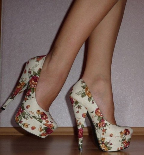 High-Heels « Fashion And Modesty